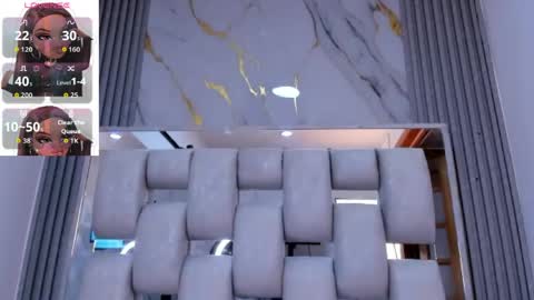 Snapshot of wonderkloe_ chatting on 05-11-26, 02:17 wonderkloe_ online show from 05-11-26, 02:17