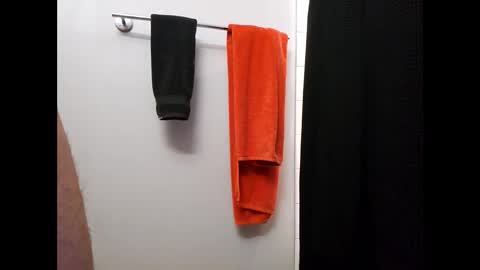 Snapshot of woodc71 chatting on 04-08-26, 10:59 woodc71 online show from 04-08-26, 10:59