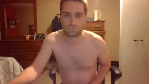 Snapshot of woodeee77 chatting on 12-19-24, 11:03 woodeee77 online show from 12-19-24, 11:03