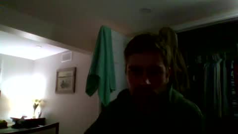 woodeee77 online show from 03-09-26, 12:14