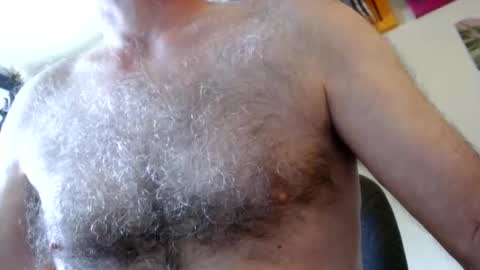 WoodieSays online show from 06-05-26, 04:24