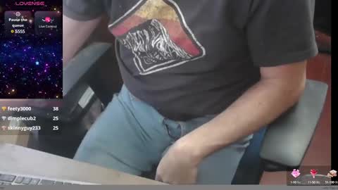 woodworker6473 online show from 01-13-25, 04:41