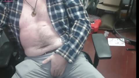 woodworker6473 online show from 01-17-25, 12:20