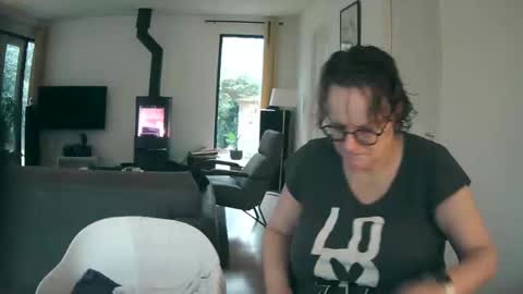 woodwurm and Snoeske online show from 02-10-25, 04:04