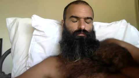 woof_wolf37 online show from 10-05-25, 03:32