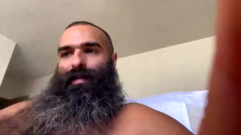 woof_wolf37 online show from 11-10-25, 05:45