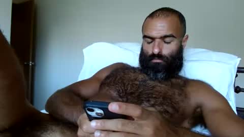 woof_wolf37 online show from 07-18-26, 10:35
