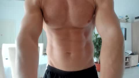 Snapshot of woolfiie chatting on 11-06-25, 07:31 Wolfie online show from 11-06-25, 07:31