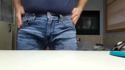 Snapshot of workingman6969 chatting on 12-17-24, 09:49 workingman6969 online show from 12-17-24, 09:49