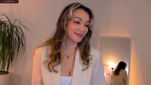 worldsbaby online show from 10-17-25, 06:21