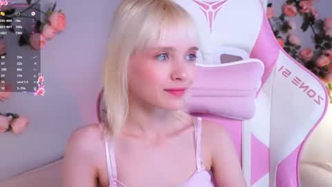 Snapshot of wow_angel chatting on 06-30-26, 06:14 wow_angel online show from 06-30-26, 06:14
