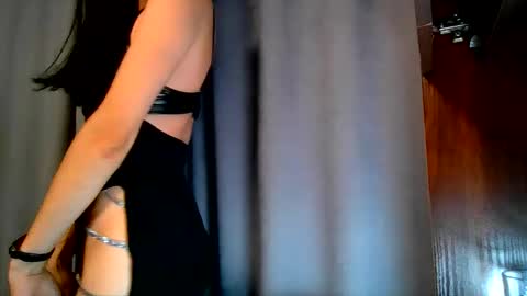 Snapshot of wow_dream_girl_ chatting on 09-29-25, 05:18 wow_dream_girl_ online show from 09-29-25, 05:18