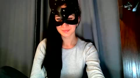 Snapshot of wow_dream_girl_ chatting on 11-19-25, 09:31 wow_dream_girl_ online show from 11-19-25, 09:31