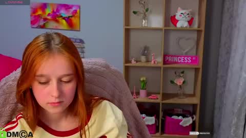 Snapshot of wow_emma_ chatting on 05-15-26, 12:34 wow_emma_ online show from 05-15-26, 12:34