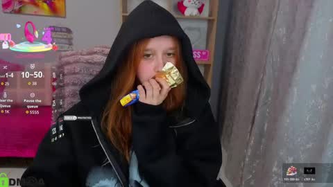 Snapshot of wow_emma_ chatting on 06-02-26, 01:24 wow_emma_ online show from 06-02-26, 01:24