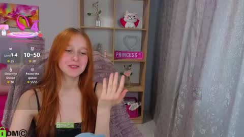 Snapshot of wow_emma_ chatting on 06-04-26, 01:17 wow_emma_ online show from 06-04-26, 01:17