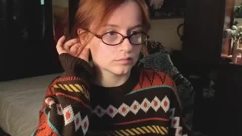 Snapshot of wow_luvng chatting on 05-21-26, 02:35 Rebecy online show from 05-21-26, 02:35