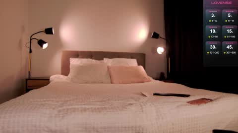 Liza online show from 04-10-26, 02:17