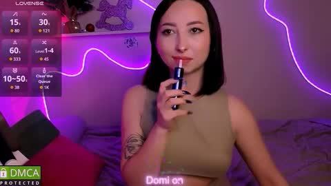 Snapshot of wow_sue chatting on 02-05-26, 02:16 Sue online show from 02-05-26, 02:16