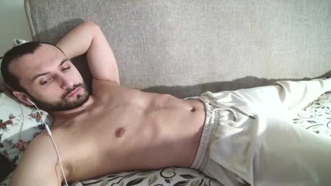 Snapshot of wowmichael69 chatting on 12-11-24, 09:30 Josy online show from 12-11-24, 09:30