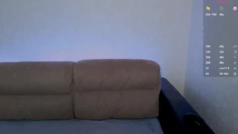 Eva online show from 10-26-25, 02:06