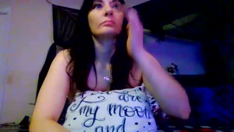 Snapshot of wrenleigh chatting on 07-08-26, 07:46 Crystal Lake online show from 07-08-26, 07:46