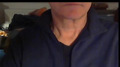 Wuki online show from 12-22-25, 04:48