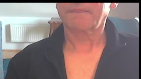 Wuki online show from 04-02-26, 03:20