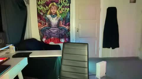 wulffi95 online show from 02-14-26, 12:51