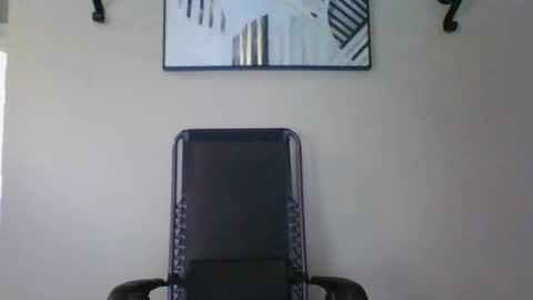 Snapshot of wun2wun2 chatting on 05-28-26, 02:47 wun2wun2 online show from 05-28-26, 02:47