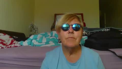 wwwwio online show from 09-20-25, 12:00