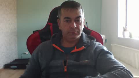 Snapshot of wxdj chatting on 02-23-25, 11:22 RealBoy online show from 02-23-25, 11:22