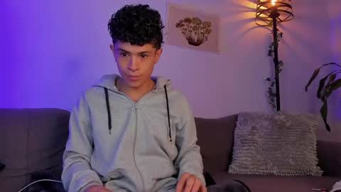 wyatt online show from 01-05-25, 02:19