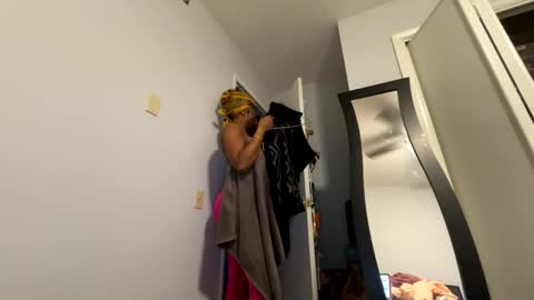 Wynter Heat online show from 02-21-25, 09:56