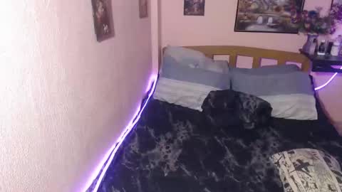 Snapshot of x_jemy22 chatting on 02-01-26, 04:05 Jemy online show from 02-01-26, 04:05