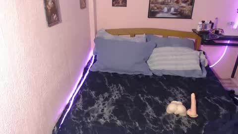 Snapshot of x_jemy22 chatting on 02-05-26, 02:33 Jemy online show from 02-05-26, 02:33