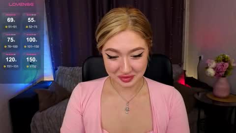 Snapshot of x_ketty_x chatting on 10-03-25, 08:00 Lera online show from 10-03-25, 08:00
