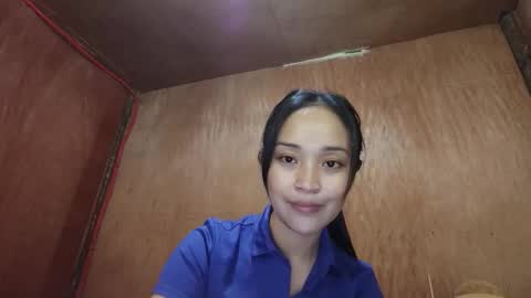 Snapshot of x_lyca_x chatting on 03-19-26, 12:31 x_lyca_x online show from 03-19-26, 12:31