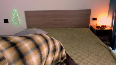 Snapshot of x_nile chatting on 12-02-25, 05:13 Nile online show from 12-02-25, 05:13