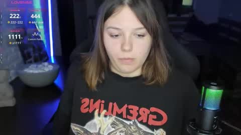 LOVE NERDS ONLY online show from 09-19-25, 03:19