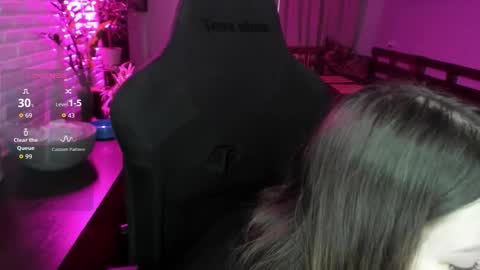 LOVE NERDS ONLY online show from 03-25-26, 04:40