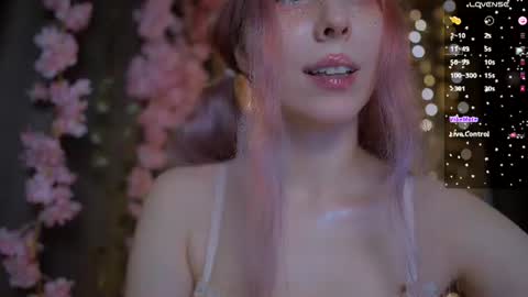 Lucy online show from 07-11-26, 04:32