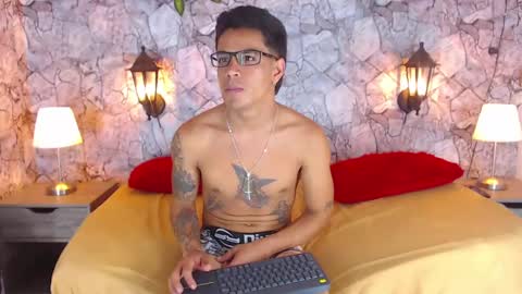 Snapshot of xabier_583 chatting on 02-11-25, 02:35 xabier online show from 02-11-25, 02:35
