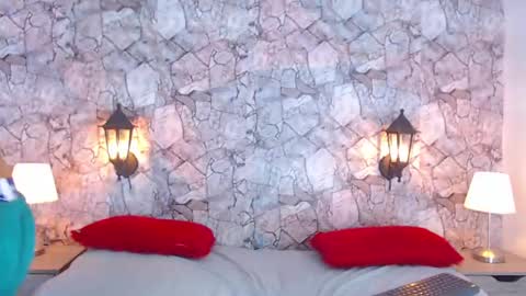 Snapshot of xabier_583 chatting on 02-16-25, 02:00 xabier online show from 02-16-25, 02:00