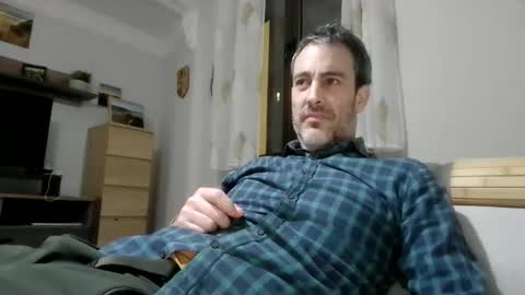 xalegarmax online show from 12-04-25, 09:34