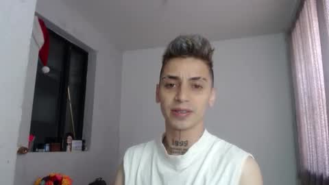 Snapshot of xalejo_max chatting on 01-11-26, 05:07 xalejo_max online show from 01-11-26, 05:07