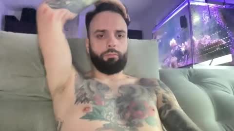 xamrelgneal online show from 10-11-25, 01:53