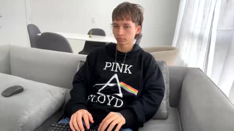 Snapshot of xamyu chatting on 01-27-25, 06:09 Xam online show from 01-27-25, 06:09