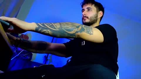 Snapshot of xandercagex chatting on 12-17-25, 07:20 XanderCageX online show from 12-17-25, 07:20