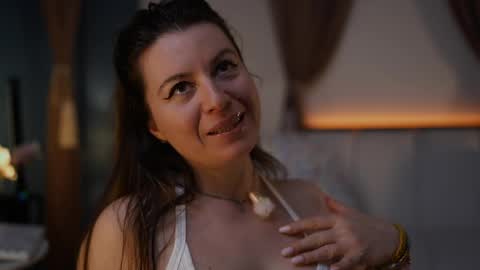 XandraK online show from 04-02-26, 03:31